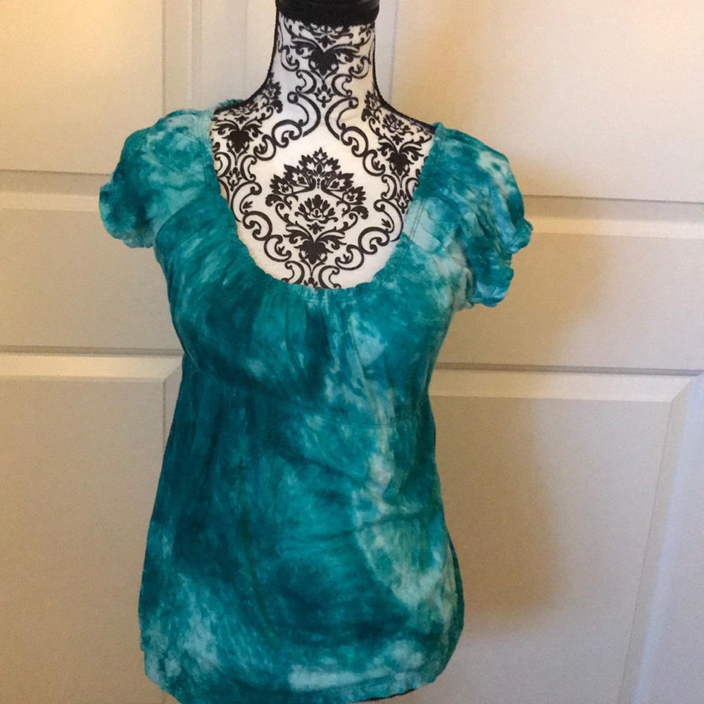 Pretty aqua/teal and white summer top